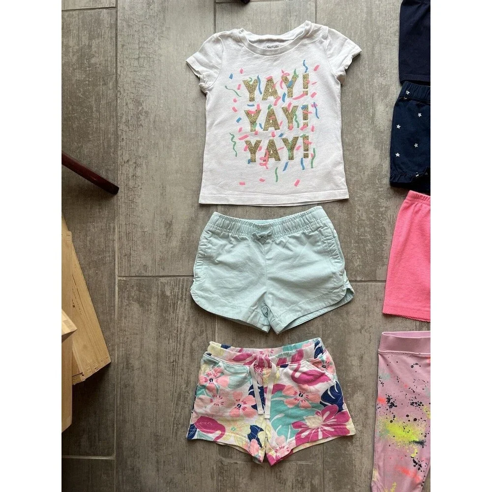 Baby Toddler Girl Huge Lot of 13 Piece Set Clothing Outfit Tops Shorts Pants 2T